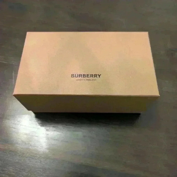 Burberry Tamzin 4363 Top Check Striped  Brown Gradient Sunglasses - New - Picture 8 of 9